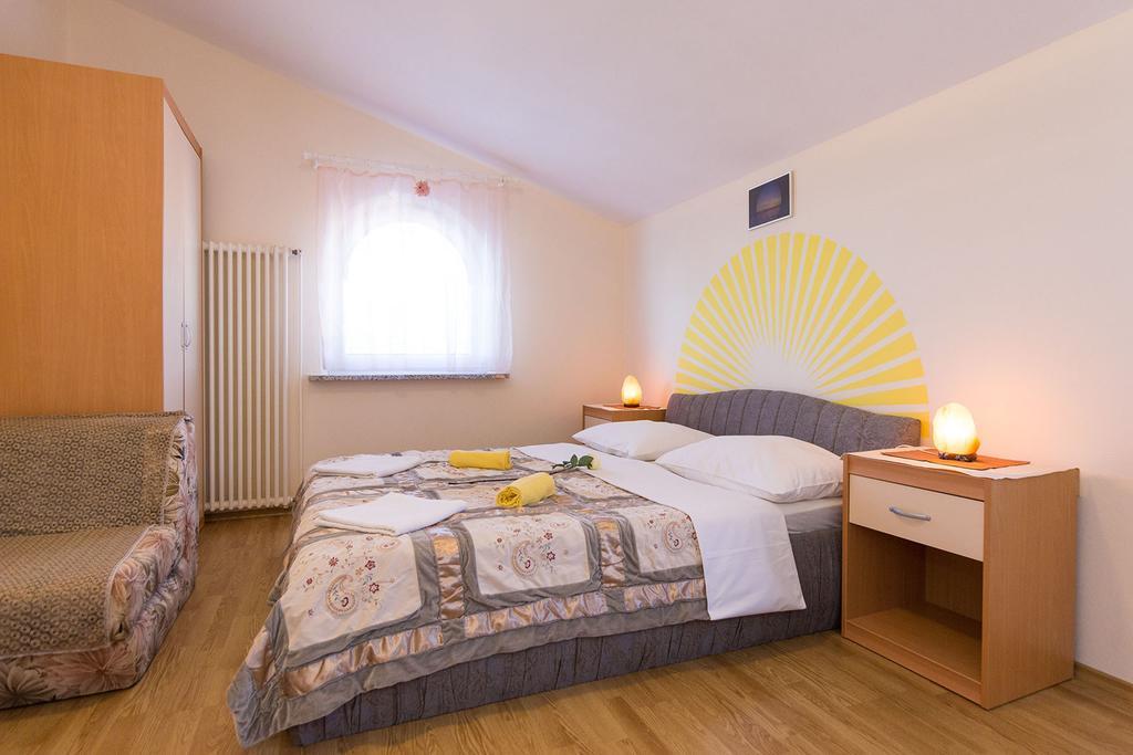 Apartments Juras Brzac 외부 사진