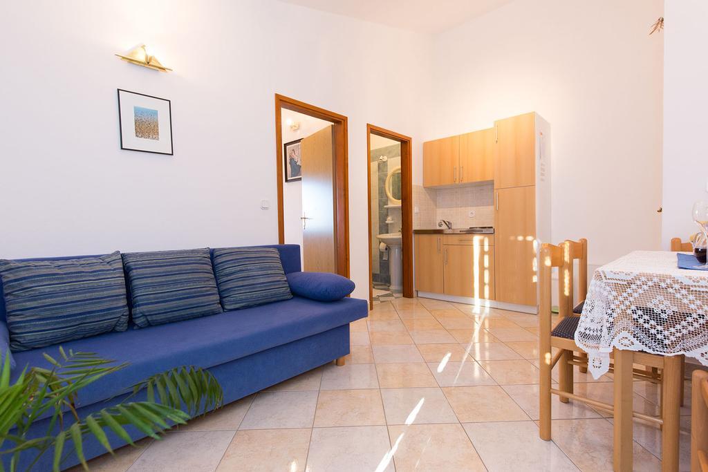 Apartments Juras Brzac 외부 사진